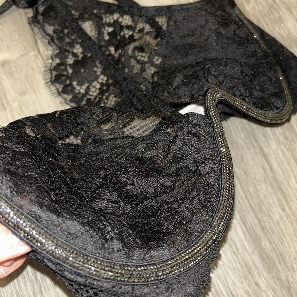 Victoria's Secret Dream Angles Twinkle lace one-shoulder Monowire Bra - Picture 7 of 11